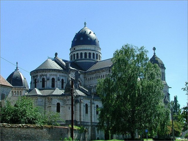 Basilique-St-Ferjeux-030.jpg