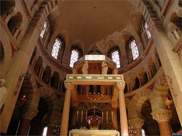 Basilique-St-Ferjeux-070.jpg